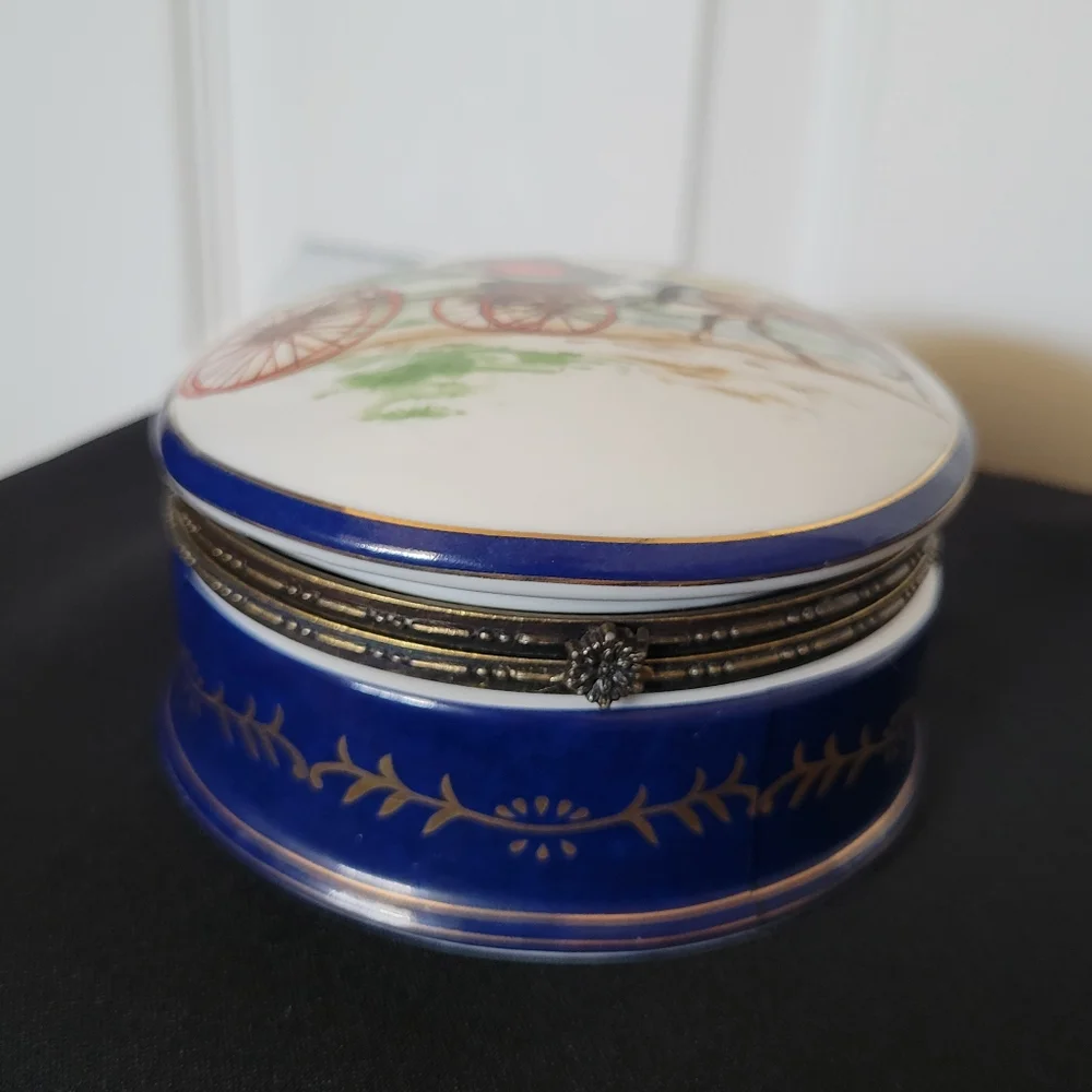 Vintage Imperial Porcelain  Trinket / Jewelry Box w/ Horse & Carriage